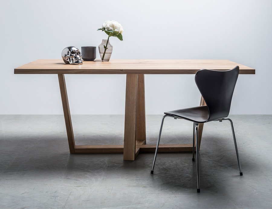 Diamond Table (EU)