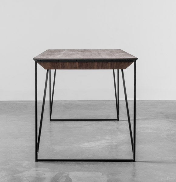 Francis Table (EU)