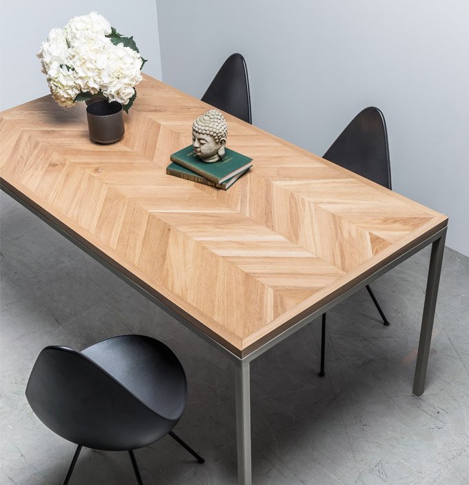 Charlotte Table (EU)